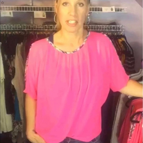 Sheer fuchsia top with trimmed slit on sleeves - Picture 8 of 10